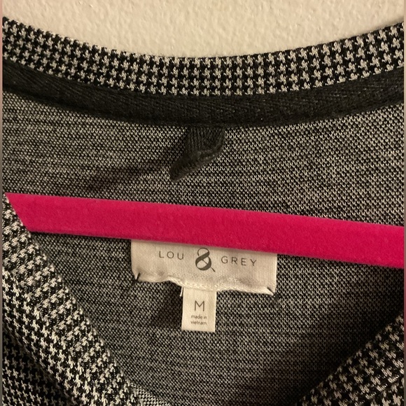 Women’s Size Medium Dress. Mini Houndstooth Print - Picture 2 of 4